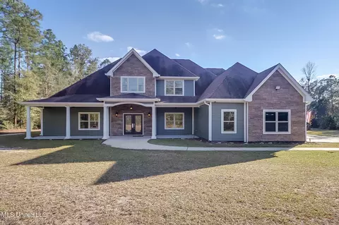 16009 Bill Bond Rd, Saucier, MS 39574