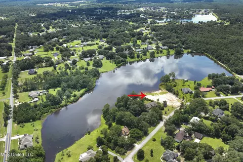 18464 Deer Dr, Saucier, MS 39574 photo 6
