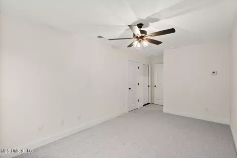 Bedroom - 785 E Quitman Ct, Nesbit, MS 38651 photo 3 of 7