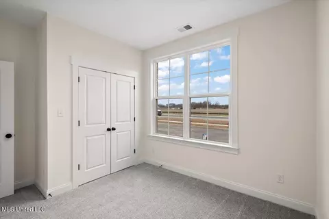 Bedroom - 785 E Quitman Ct, Nesbit, MS 38651 photo 5 of 7