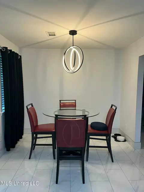 Dining - 12217 Dixie Ave, Biloxi, MS 39532 photo 1 of 1