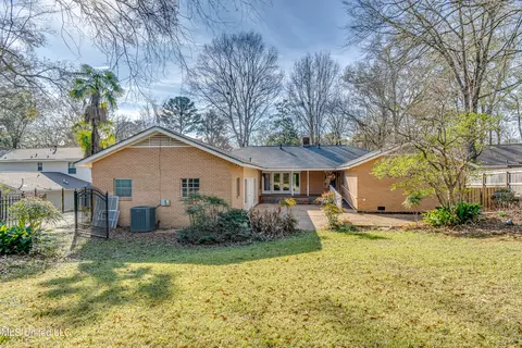 930 Buckley Dr, Jackson, MS 39206 photo 30