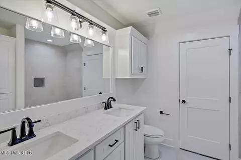 Bath - 231 Bronson Bnd, Flowood, MS 39232 photo 7 of 8