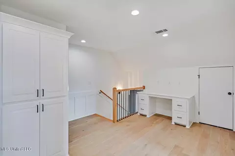 Entry Way - 231 Bronson Bnd, Flowood, MS 39232 photo 4 of 4