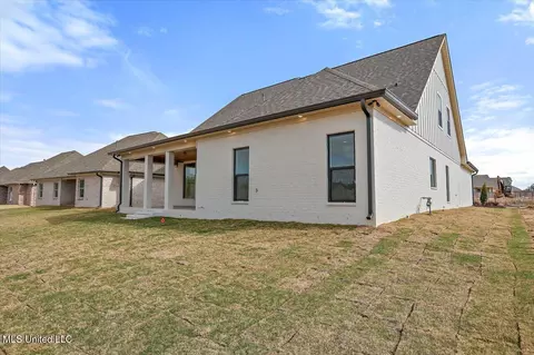 Exterior - 231 Bronson Bnd, Flowood, MS 39232 photo 9 of 9