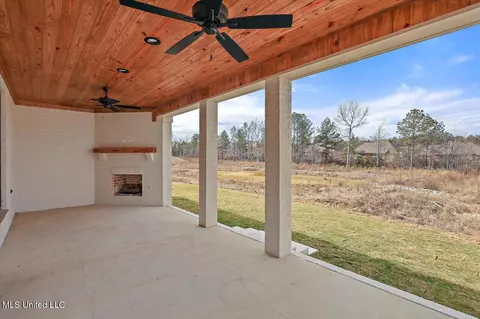Exterior - 231 Bronson Bnd, Flowood, MS 39232 photo 6 of 9