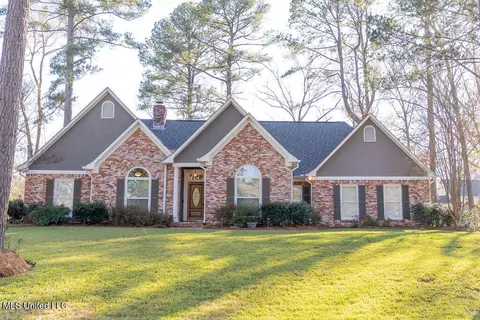 504 Arbor Dr, Madison, MS 39110