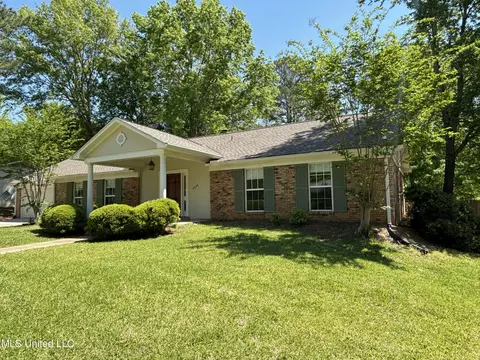 Exterior - 4620 W Cheryl Dr, Jackson, MS 39211 photo 2 of 9
