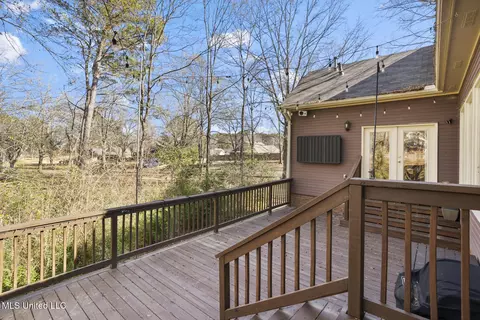 Exterior - 317 Kee Ct, Madison, MS 39110 photo 2 of 5