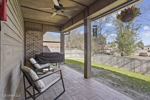Exterior - 202 Amethyst Dr, Brandon, MS 39047 photo 2 of 3