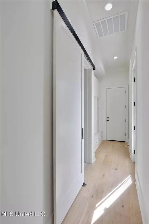 Entry Way - 457 Whittington Cir, Madison, MS 39110 photo 1 of 3