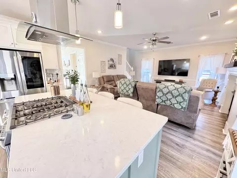 Kitchen - 2640 Hickory Hill Dr, Nesbit, MS 38651 photo 5 of 5