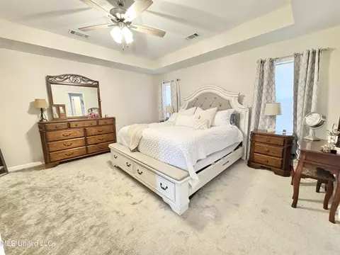 Bedroom - 2640 Hickory Hill Dr, Nesbit, MS 38651 photo 1 of 3
