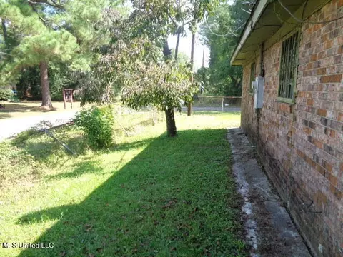 Exterior - 3819 Howell St, Moss Point, MS 39563 photo 3 of 5