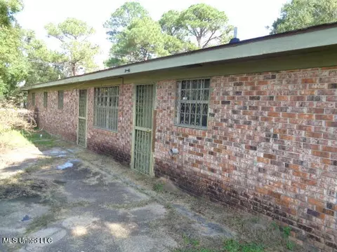 Exterior - 3819 Howell St, Moss Point, MS 39563 photo 2 of 5