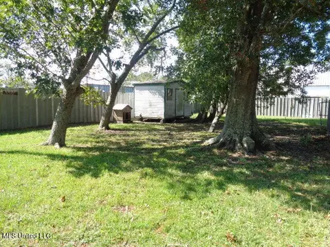Exterior - 3819 Howell St, Moss Point, MS 39563 photo 5 of 5