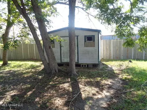 Exterior - 3819 Howell St, Moss Point, MS 39563 photo 1 of 5