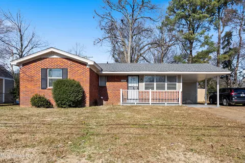 1542 Main St, Southaven, MS 38671