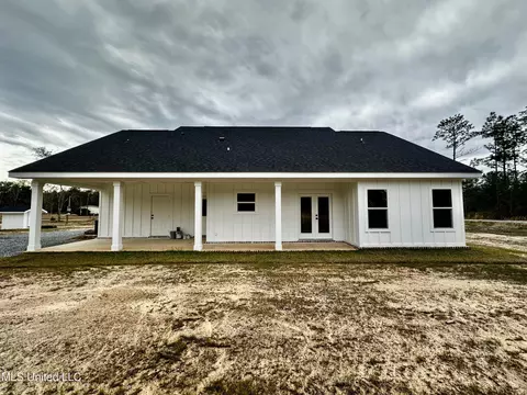 Exterior - 26600 Billy Hinton Rd, Lucedale, MS 39452 photo 7 of 7