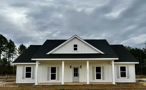 26600 Billy Hinton Rd, Lucedale, MS 39452