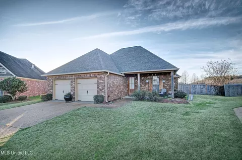 Exterior - 508 Lorraine Ct, Brandon, MS 39042 photo 2 of 4