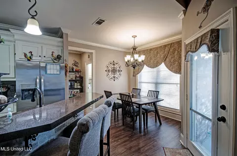 Dining - 508 Lorraine Ct, Brandon, MS 39042 photo 1 of 2