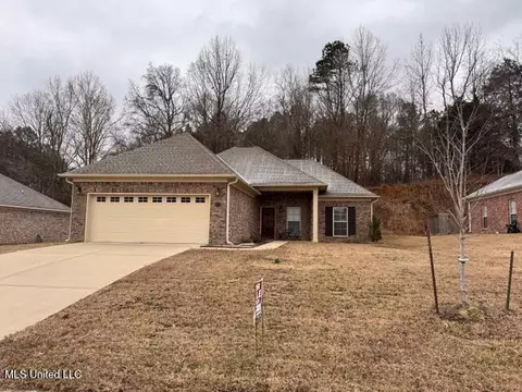 1047 Pebble Creek Dr, Oxford, MS 38655