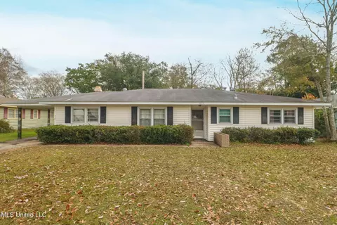 4806 Kendall Ave, Gulfport, MS 39507