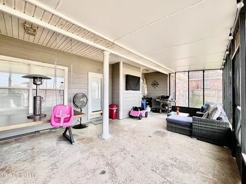 Exterior - 207 Copper Ridge Way, Florence, MS 39073 photo 4 of 9