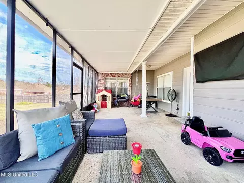 Exterior - 207 Copper Ridge Way, Florence, MS 39073 photo 3 of 9