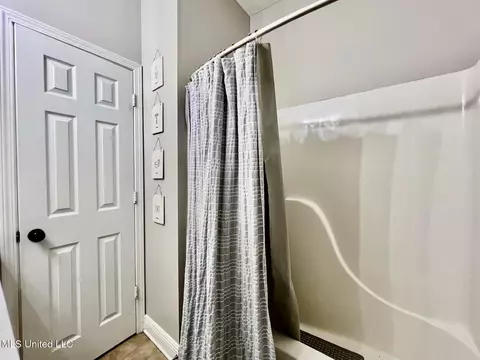 Bath - 207 Copper Ridge Way, Florence, MS 39073 photo 9 of 9