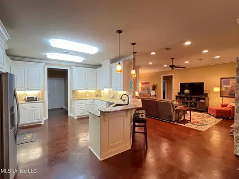 Kitchen - 304 Williams Rd, Florence, MS 39073 photo 1 of 7