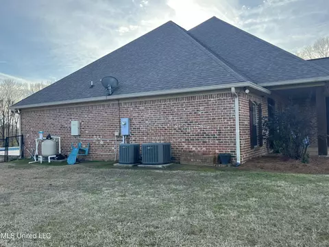 Exterior - 304 Williams Rd, Florence, MS 39073 photo 11 of 28