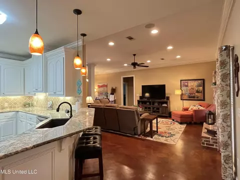 Kitchen - 304 Williams Rd, Florence, MS 39073 photo 3 of 7