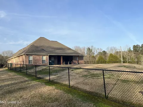 Exterior - 304 Williams Rd, Florence, MS 39073 photo 17 of 28