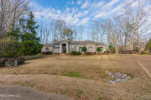 Exterior - 3 Atlanta Cv, Clinton, MS 39056 photo 2 of 20