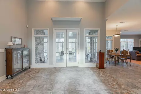 Entry Way - 3 Atlanta Cv, Clinton, MS 39056 photo 3 of 4
