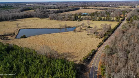 01 Mcallister Rd, Amory, MS 38821