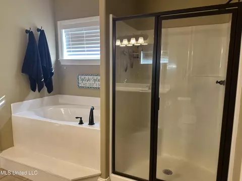 1478 E Lake Front Dr, Hernando, MS 38632 photo 12
