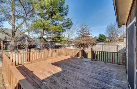 Exterior - 805 Terrapin Ln, Brandon, MS 39047 photo 11 of 13
