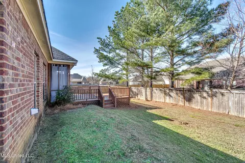 Exterior - 805 Terrapin Ln, Brandon, MS 39047 photo 9 of 13