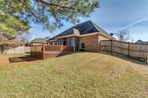 Exterior - 805 Terrapin Ln, Brandon, MS 39047 photo 10 of 13