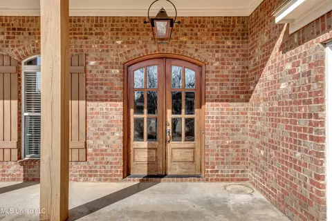 Entry Way - 805 Terrapin Ln, Brandon, MS 39047 photo 1 of 1