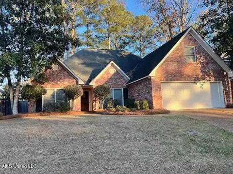105 Pine Ridge Cir, Brandon, MS 39047