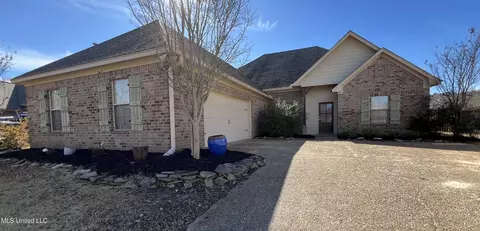 312 Flagstone Dr, Brandon, MS 39042