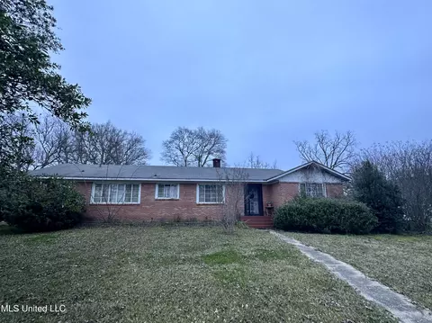 101 Main Ave, New Hebron, MS 39140