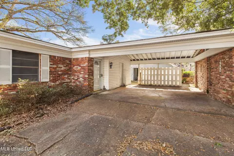 1303 Post Rd, Clinton, MS 39056 photo 4