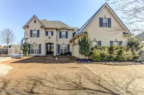 1444 W Notting Hill Cv, Hernando, MS 38632