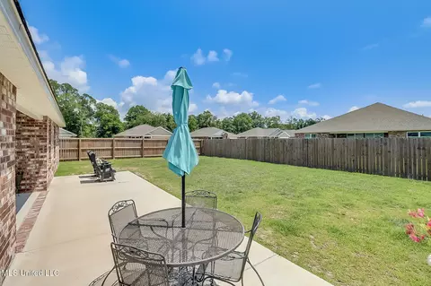 Exterior - 1071 Enclave Cir, Long Beach, MS 39560 photo 4 of 5