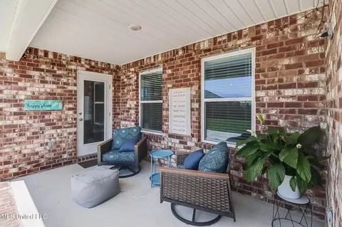 Exterior - 1071 Enclave Cir, Long Beach, MS 39560 photo 3 of 5